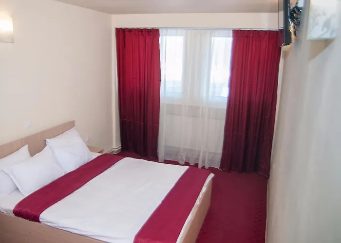 Hotel Dumbrava Minunata *